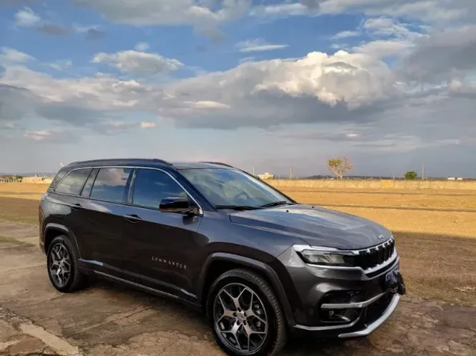 Jeep Commander Overland T270 1.3 TB Flex AUT 2025