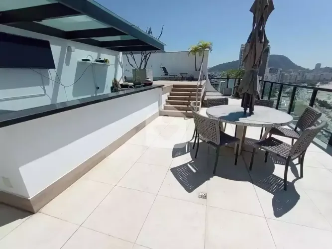 Cobertura para venda e locação com 4 quartos, 400 m² - Copacabana - Rio de Janeiro / RJ