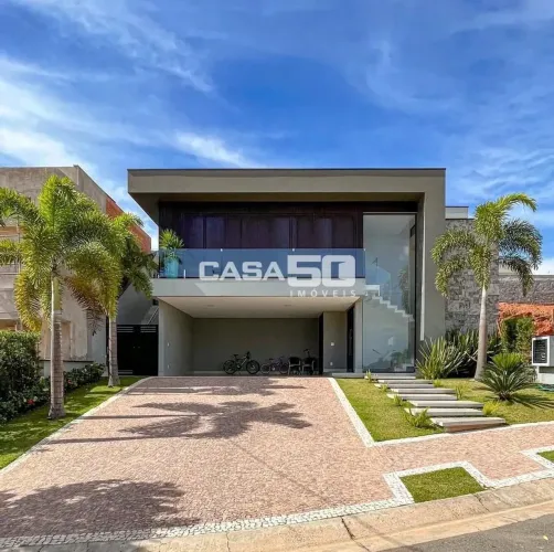 Casa à venda no Swiss Park Campinas 3 suítes, piscina, espaço gourmet e 245m²