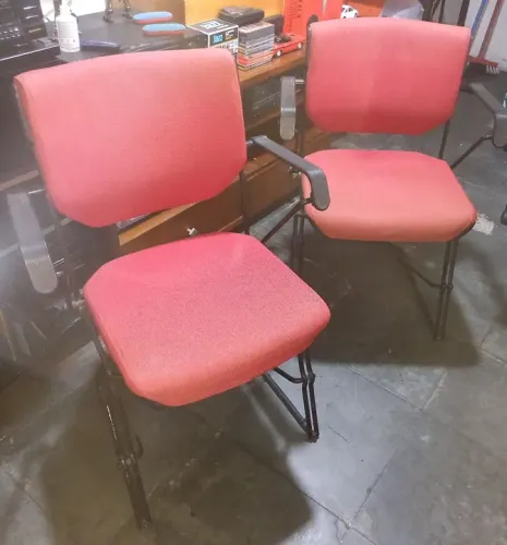 Par de cadeiras Giroflex