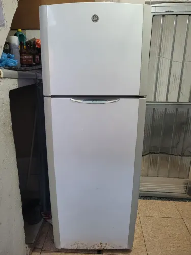 Geladeira GE Duplex.