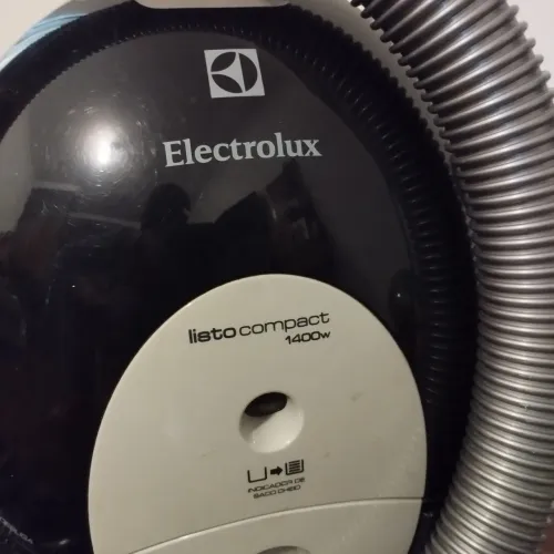 Aspirador Eletrolux Listo Compact 1400w
