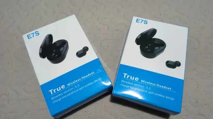 2 Fones De Ouvido Sem Fio E7S Bluetooth