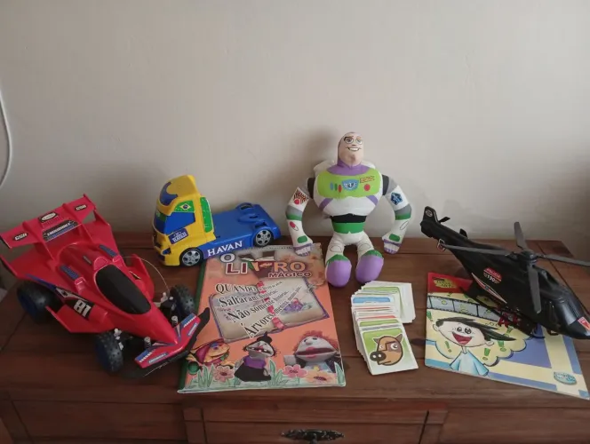 Lote brinquedos 
