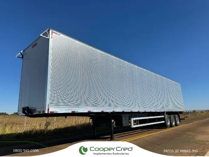 Baú Truckvan 30 Paletes 3 Eixos Sem Porta Lateral