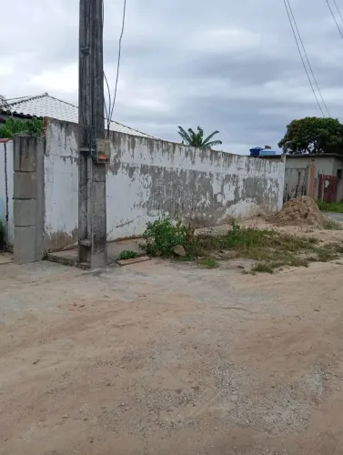 Casa araruama ( aceito carro,moto) sap 2196413- 4031