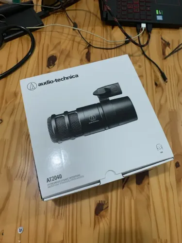 Microfone Audio-Technica AT2040