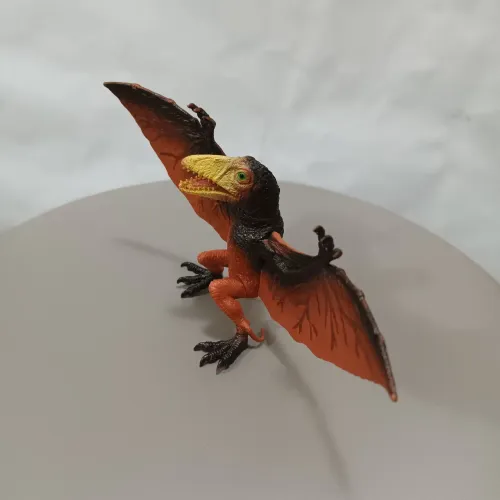 Dinossauro dimorphodon articulável