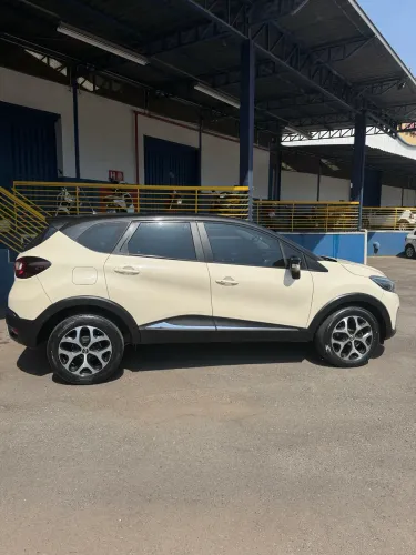Renault Captur Intense 1.6 16V Flex 5P Aut. 2018
