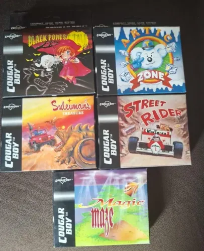 Lote de Cartuchos para o Console Portátil Cougar Boy