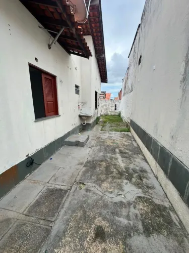 ALUGO CASA NO TURU ZEUS III