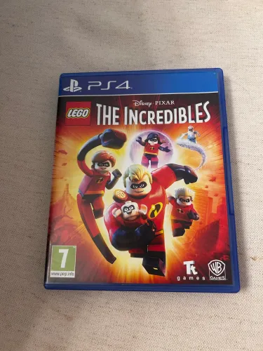 THE INCREDIBLES PS4 VR