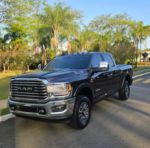 Ram 3500 Limited Longhorn 6.7 TB CD Diesel 2023