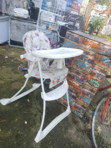 Cadeira de papinha para bebê