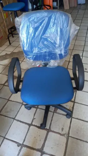 Cadeira Diretor Giratória