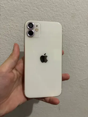 IPhone 11 branco 128gb
