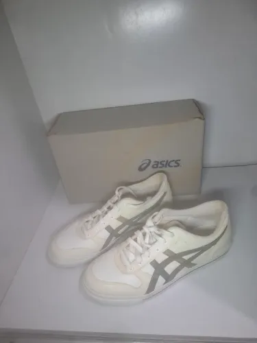 Tênis ASICS original!