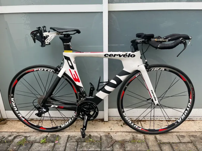 Cervélo P3 Carbon TT/Triathlon 54 - Ultegra 11v - excelente estado