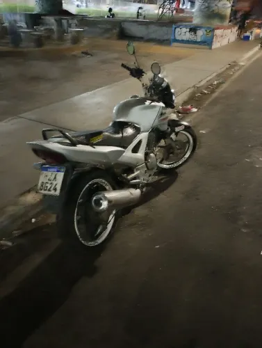 Moto CB twest 250 ano 2005