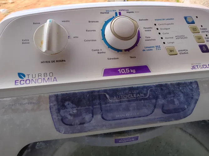 Máquina de lavar - Electrolux 