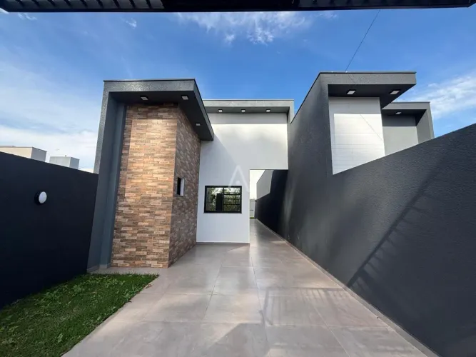Casa Residencial 2 quartos à venda no Bairro JARDIM COOPAGRO em TOLEDO por R$ 340.000,00
