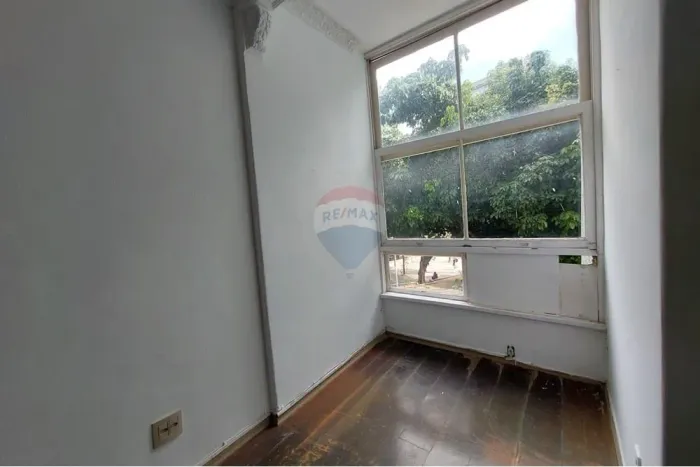 Excelente oportunidade para montar seu consultório, escritório ou para uso residencial