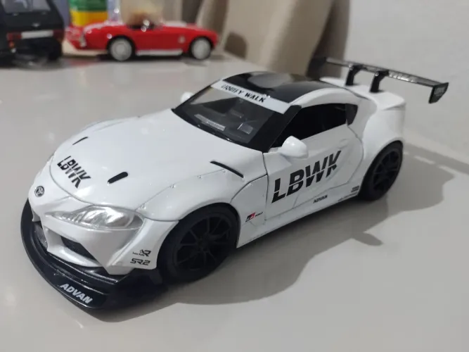 Supra Liberty Walker 1/24