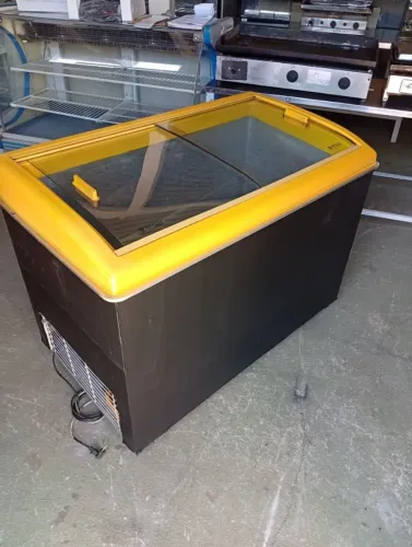 Freezer dupla ação refrigera e congela marca ártico 400 litros motor original