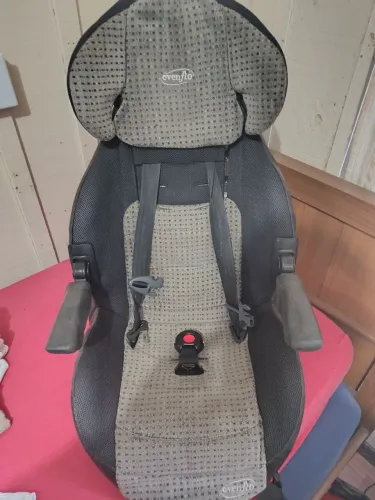 Cadeirinha de Bebê para carro Evenflo