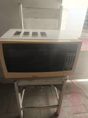 Microondas sem prato funcionando $50 
