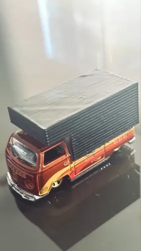 Hot Wheels Kombi rebaixada