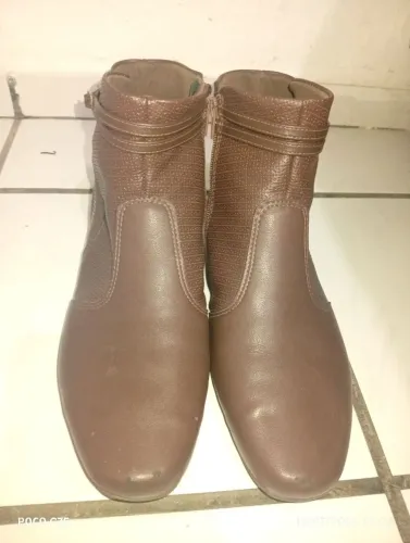 Bota número 40