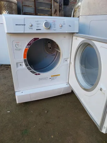 Máquina secar roupas  220v 