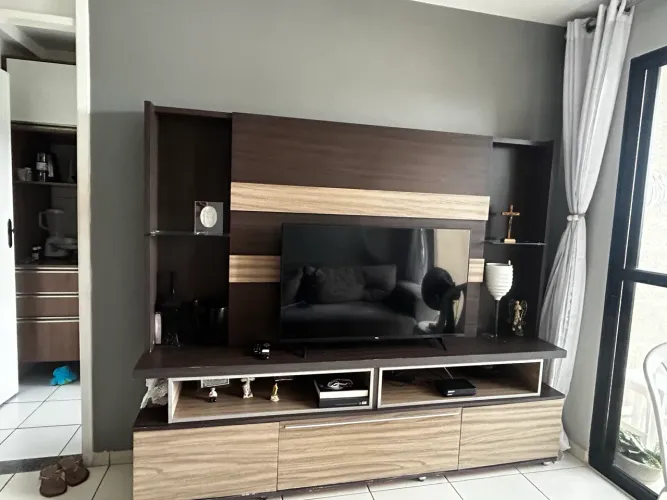 VENDO RACK PARA SALA