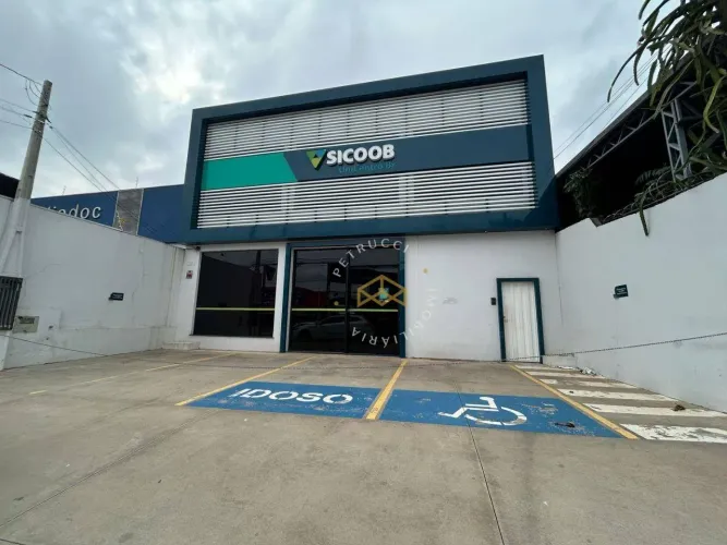 PONTO DE 365M² PARA VENDA NA VILA POMPÉIA, EM CAMPINAS-SP.