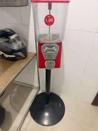 Máquina de bolinha vending