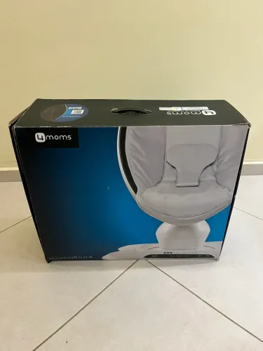 4 MOMS mamaRoo4