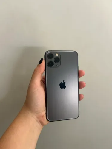 I PHONE 11 PRO