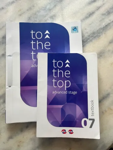 Livros de inglês CCAA To The Top Advanced Stage 7 completos, Work Book e Text Book