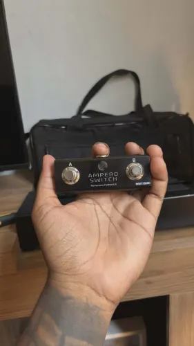 Pedal ampero switch