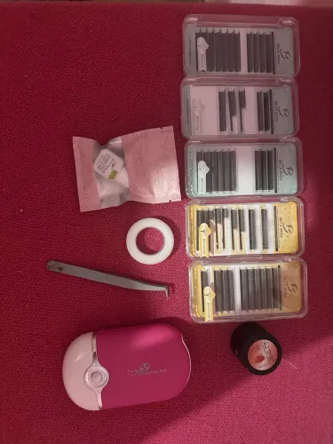 Materiais para extensão de cílios