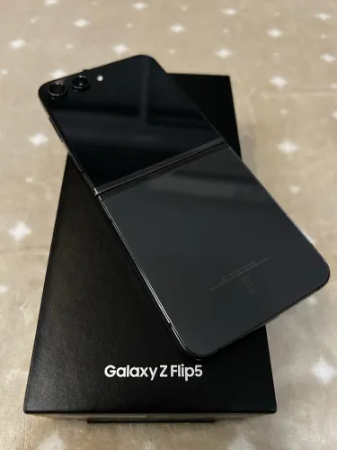 Galaxy Z Flip 5