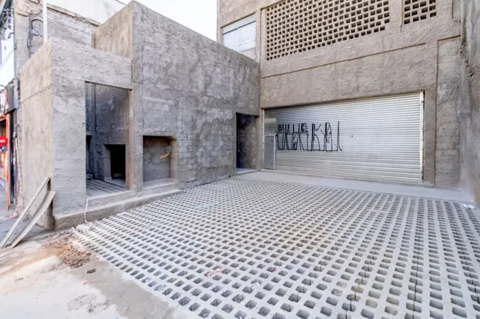 Galpão na Rua Teodoro Sampaio, 890  345 m²