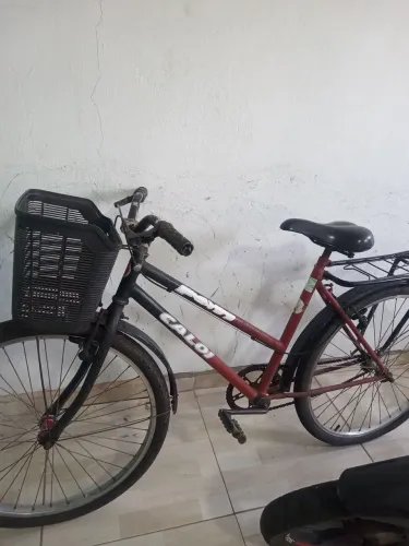 Bicicleta usada em bom estado