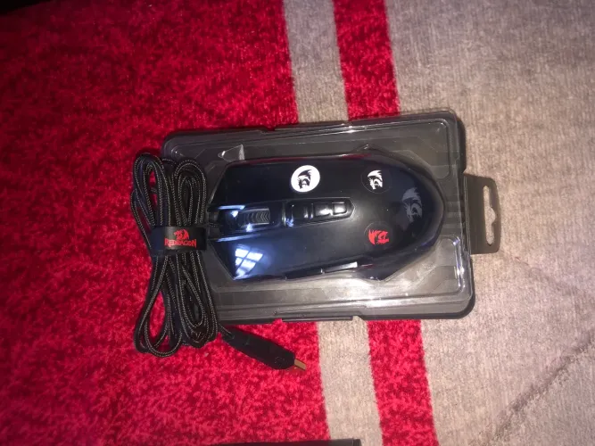 VENDO KIT MOUSE E TECLADO REDDRAGON 