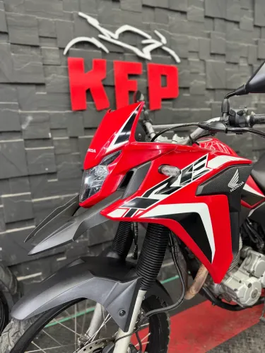 Xre 300 rally 2022 único dono *financiamos*