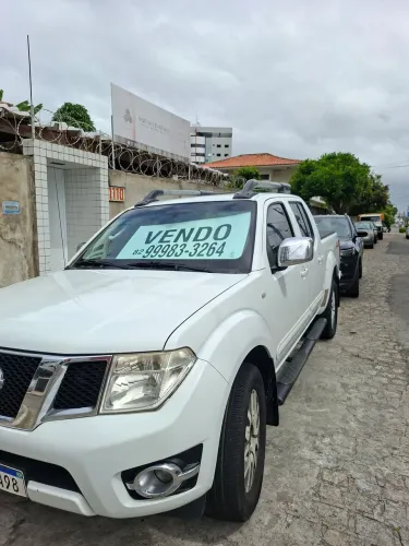 Nissan Frontier SL CD 4X4 2.5tb Diesel AUT 2015