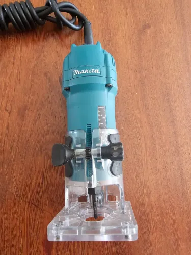 TUPIA LAMINADORA MAKITA 3709 - 530W - 127V