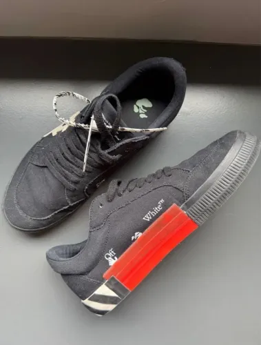 tênis off white vulcanized preto tam 45
