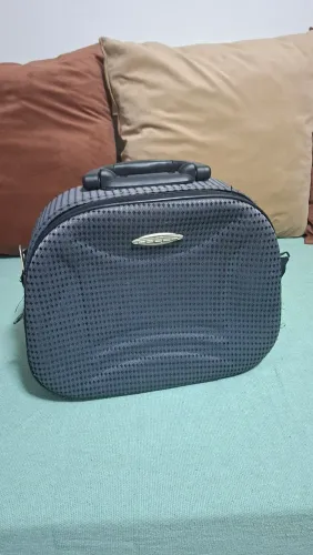 Franqueiras (Mala de higiene pessoal)